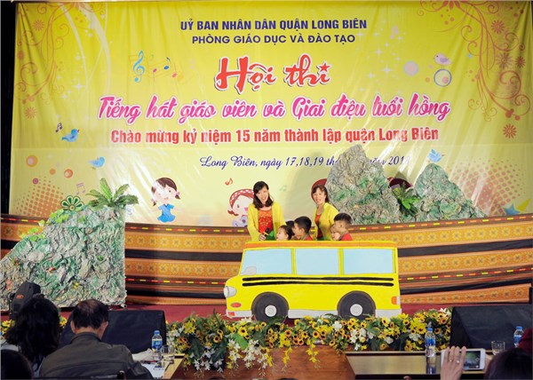 Hội thi Tiếng hát giáo viên - Giai điệu tuổi hồng năm học 2018-2019 (3).jpg